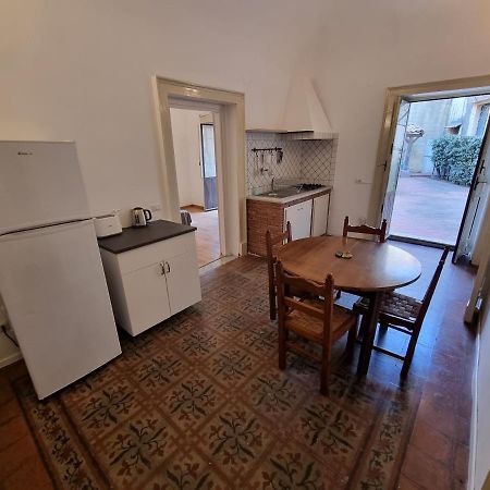 Palazzo Mannino Apartments Catania Luaran gambar